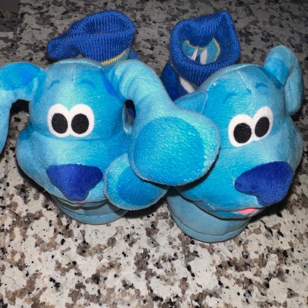 Blues Clues Slippers Size 5/6